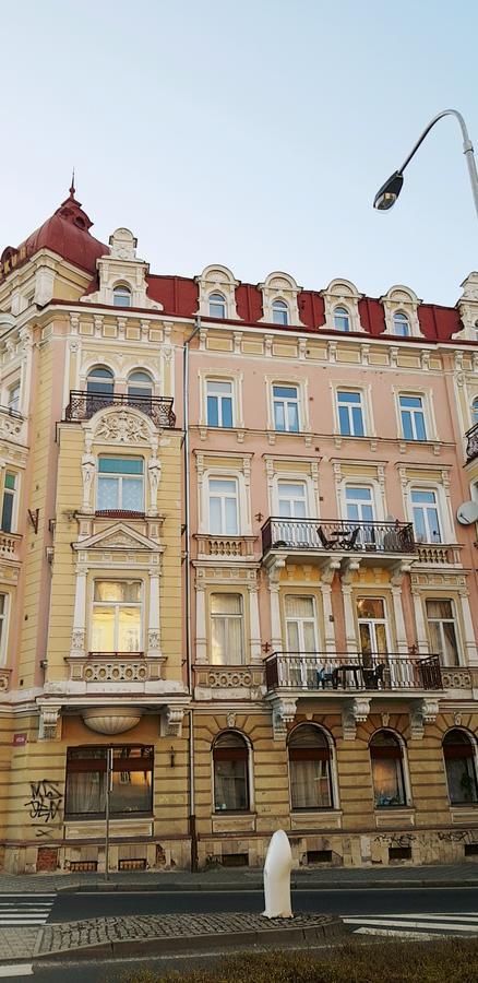 Apartment Alice Center Karlovy Vary Dış mekan fotoğraf